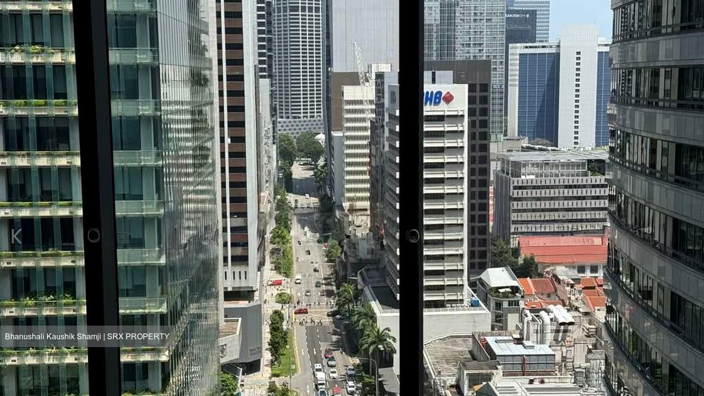PLUS (D1), Office #594480161